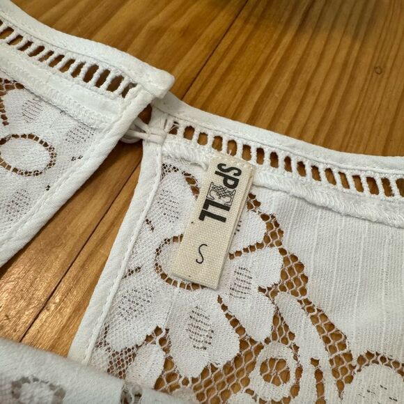 SPELL Clover Lace Blouse Semi Sheer Lattice Trim Crochet Women’s SIZE SMALL - Picture 4 of 12